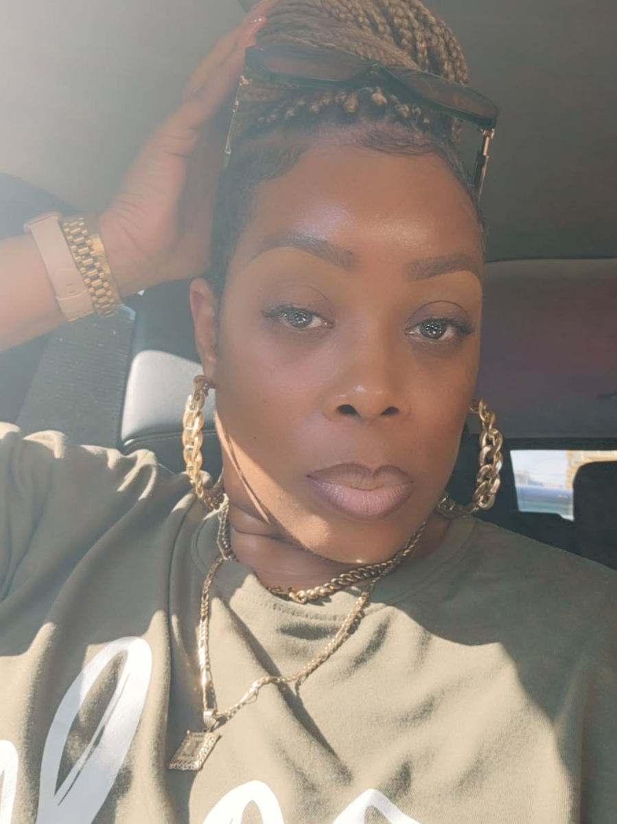@mzlaurie_poochie 🦋🇭🇹