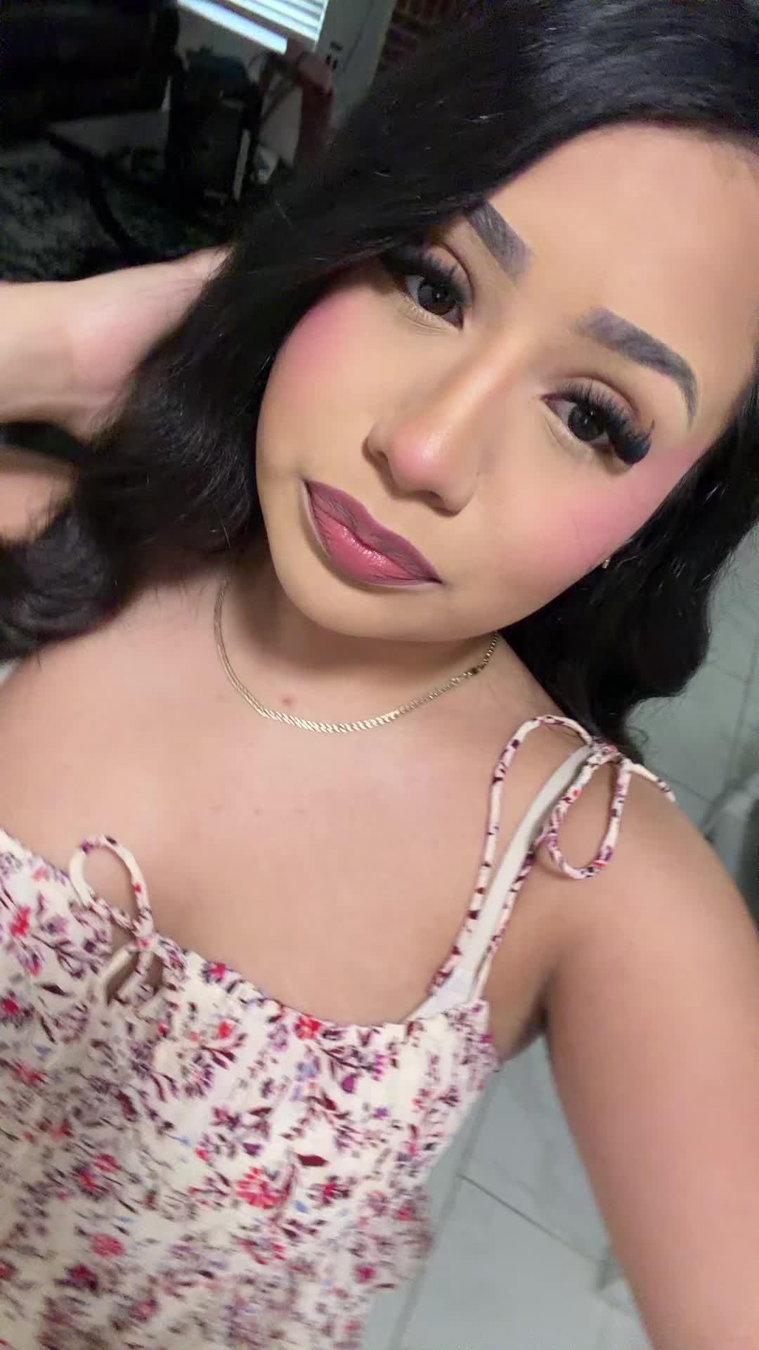 @bella