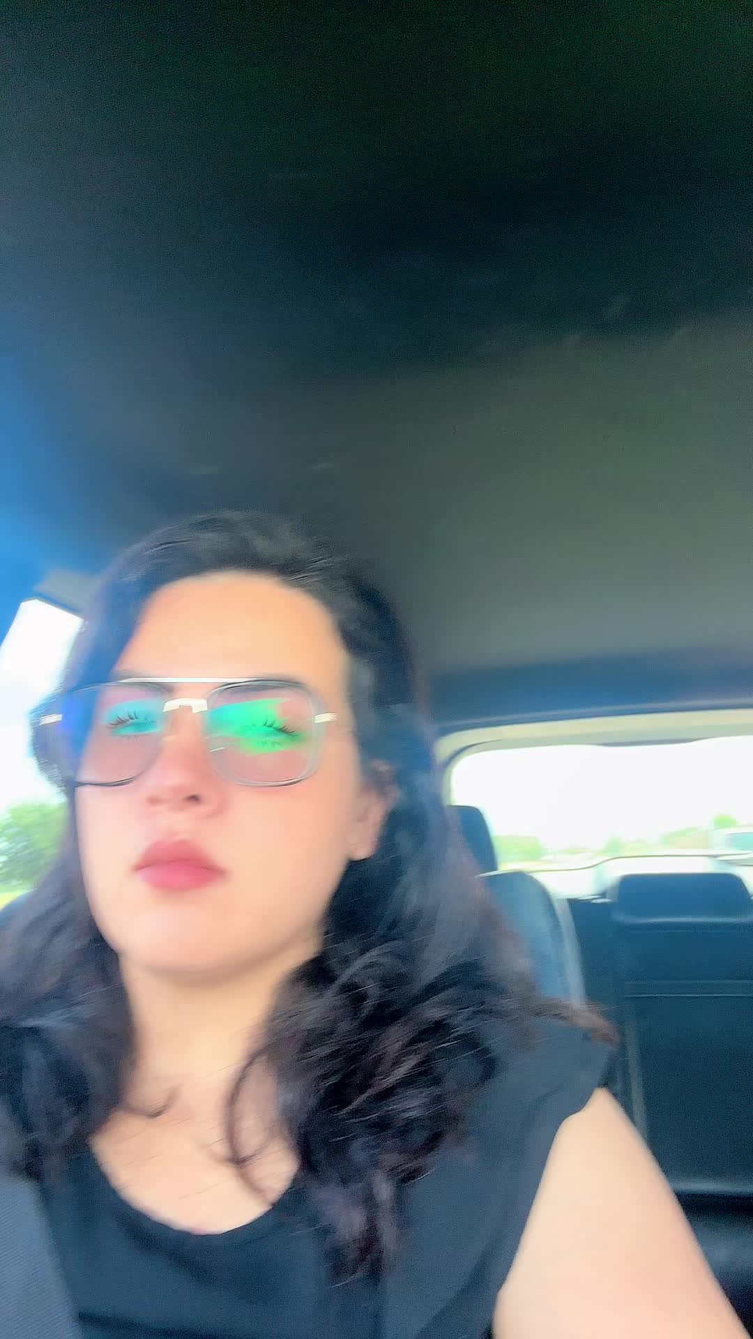 @Liliana