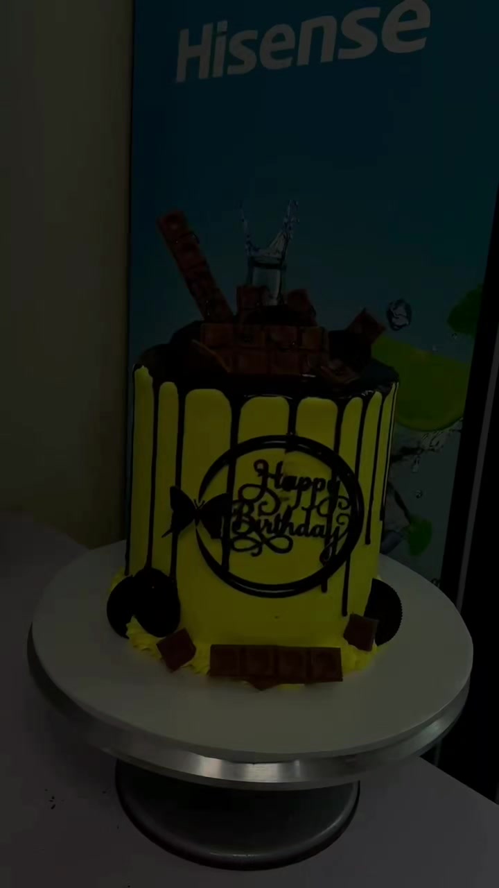 @IVANNAZ CAKES .0771402931