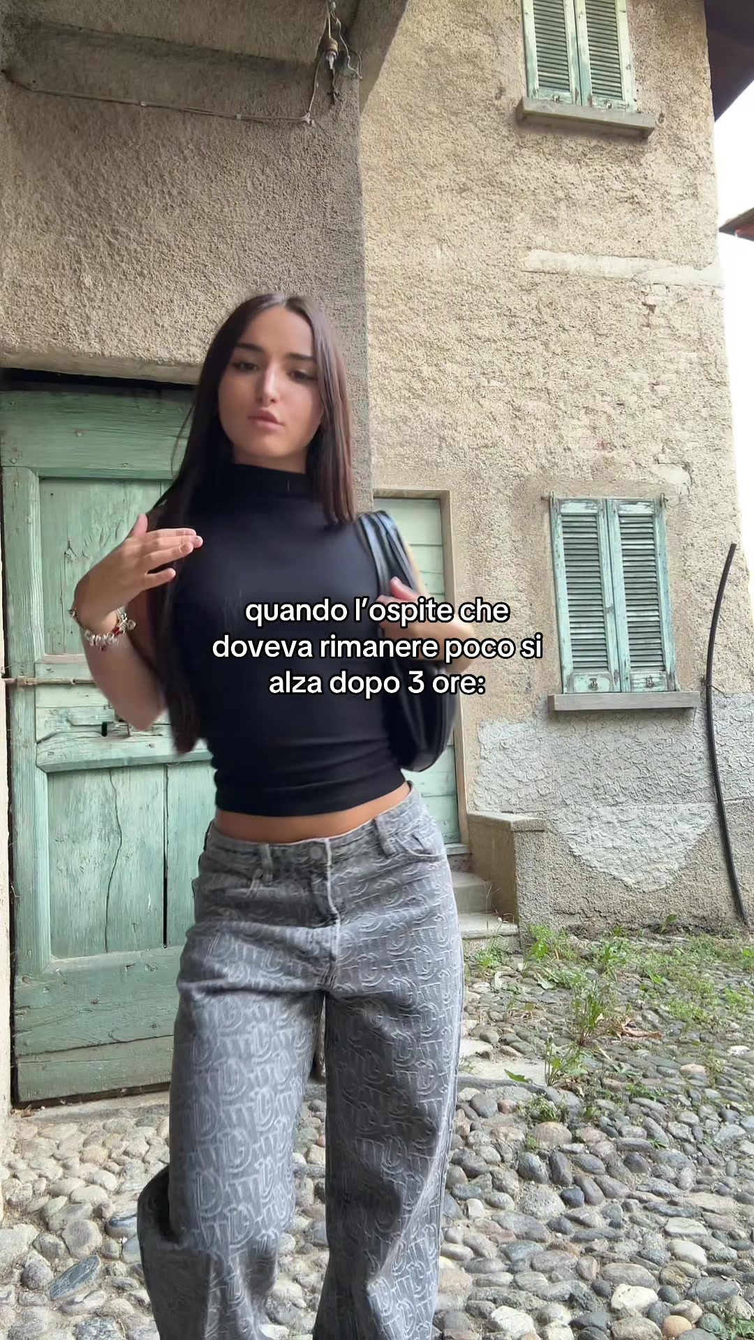 @𝓒𝓱𝓲𝓪𝓻𝓪