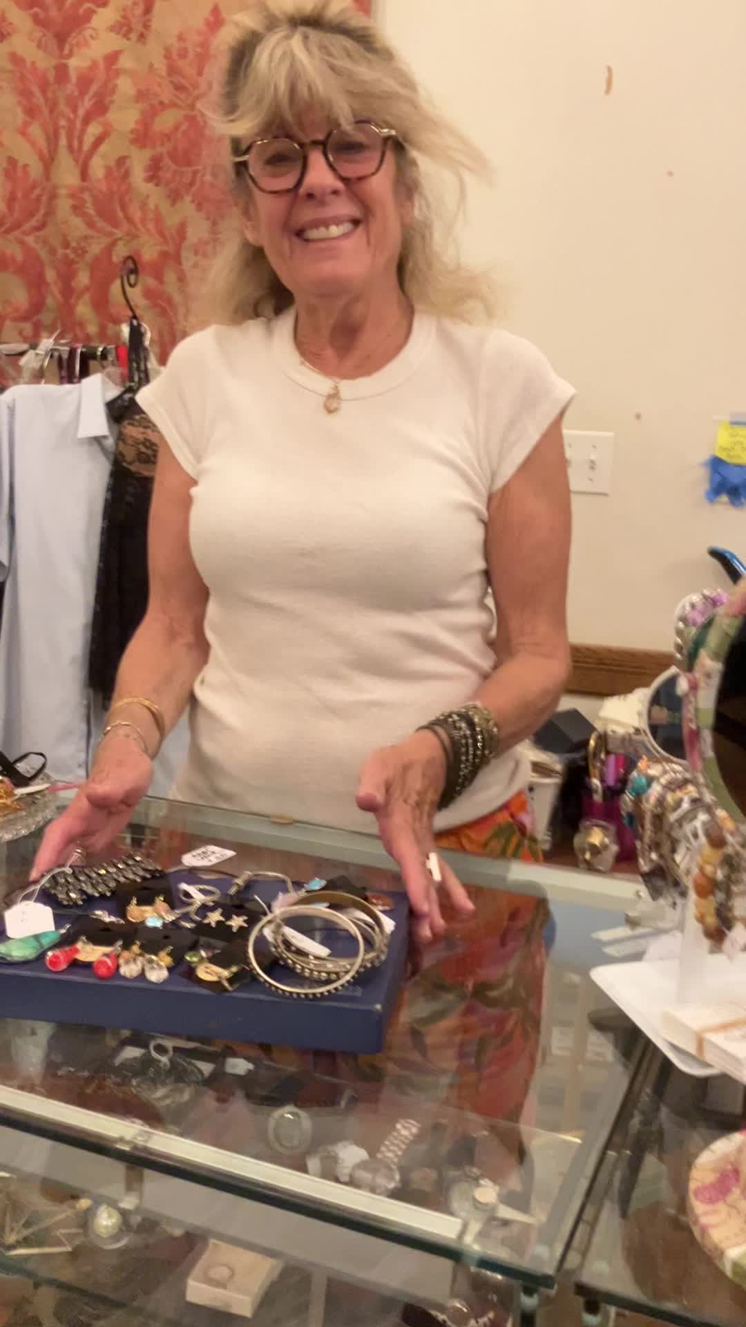 @thriftythreads