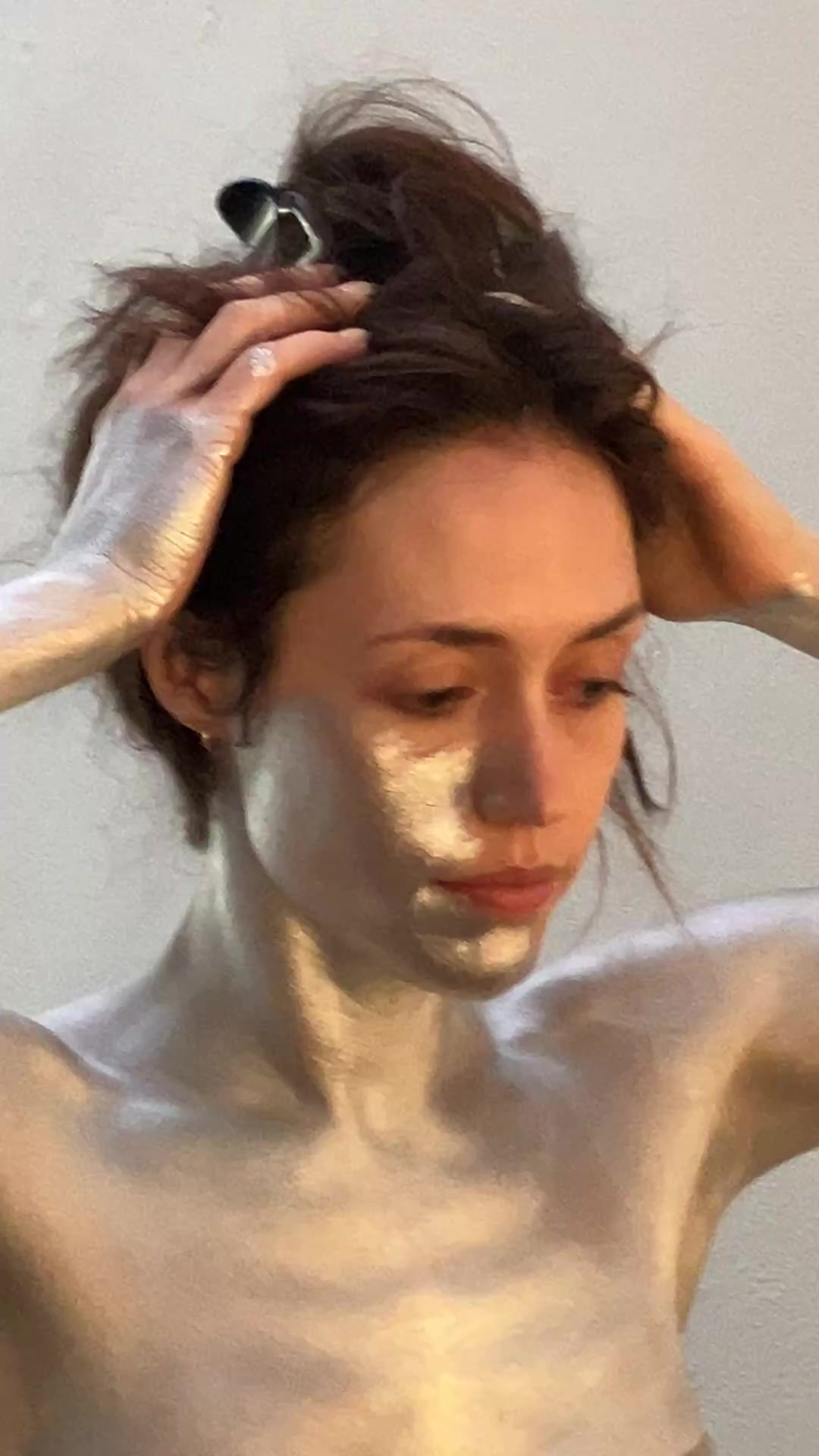 @misszorajones