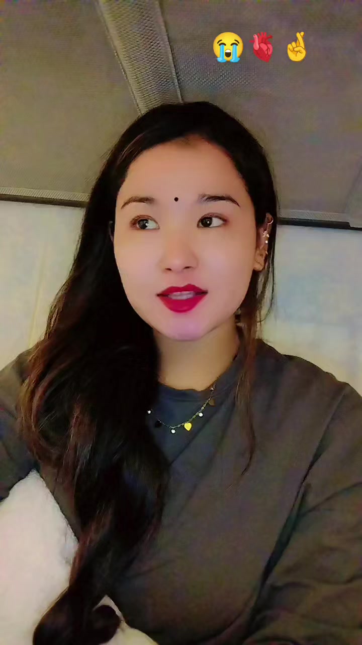 @Laxmi waibađđŤľđłđľđ°đź