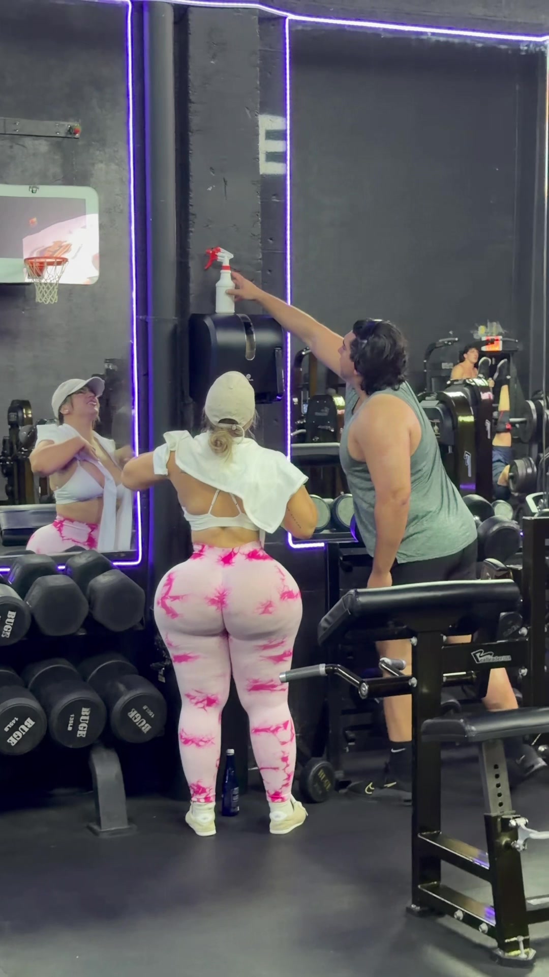 @Ely La Bella