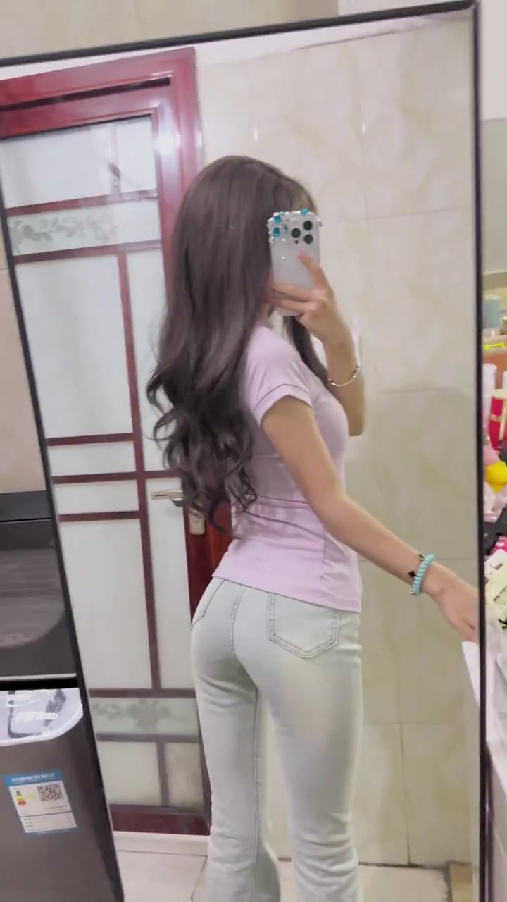 @😉