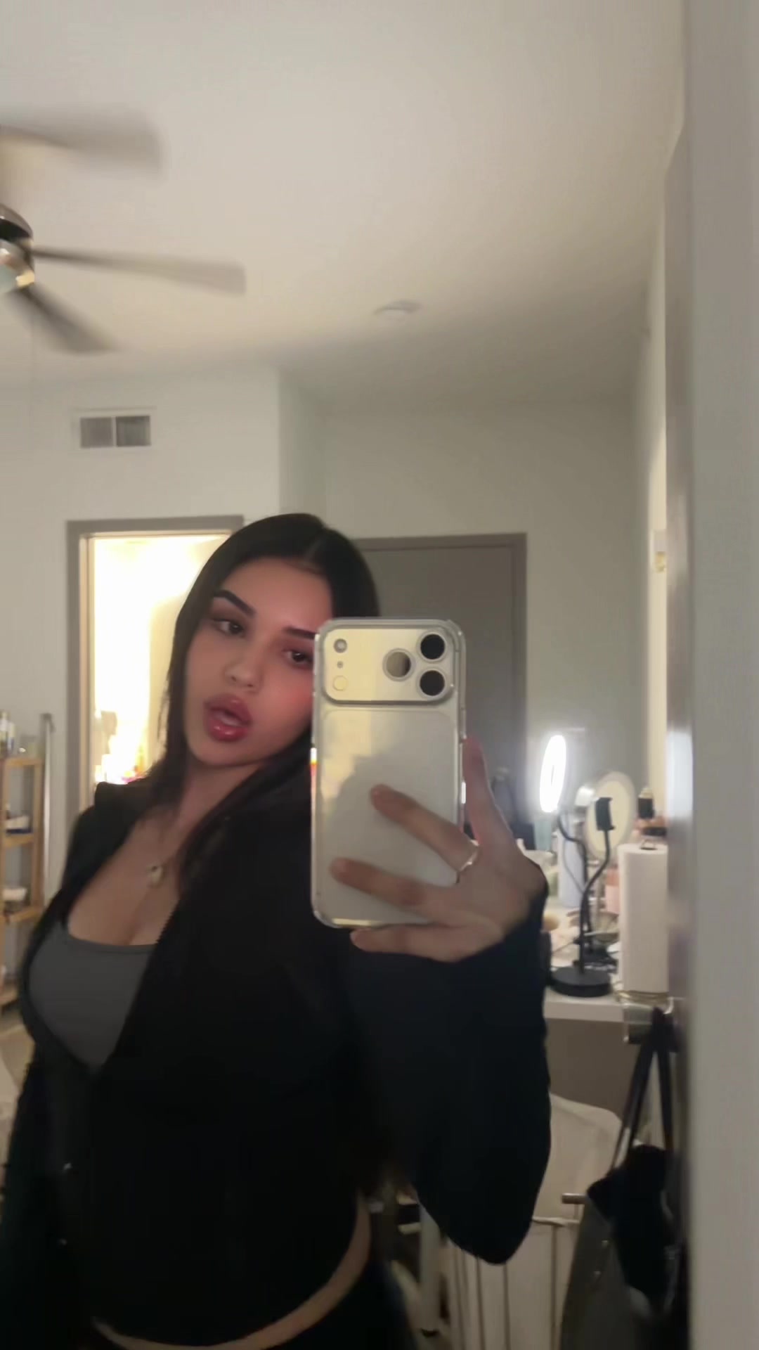 @arellamirielle