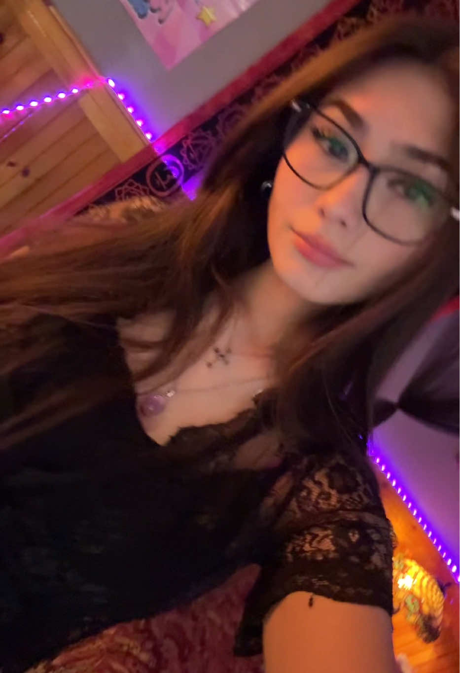 @latietia🪽