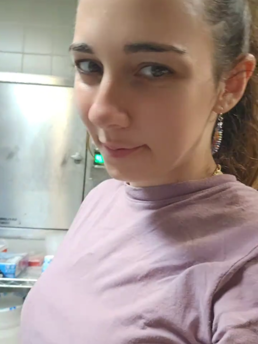 @Dominique