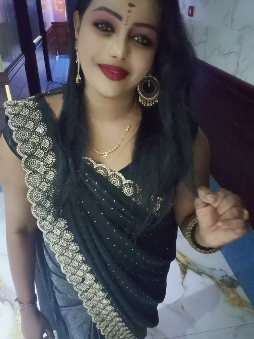 @black ponnu🖤🖤🖤🤎🩶