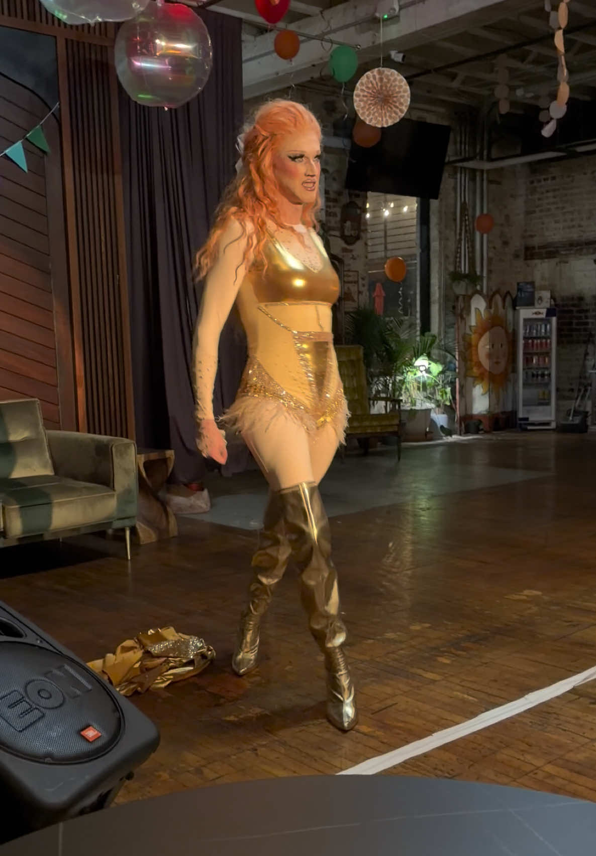 @viniajames