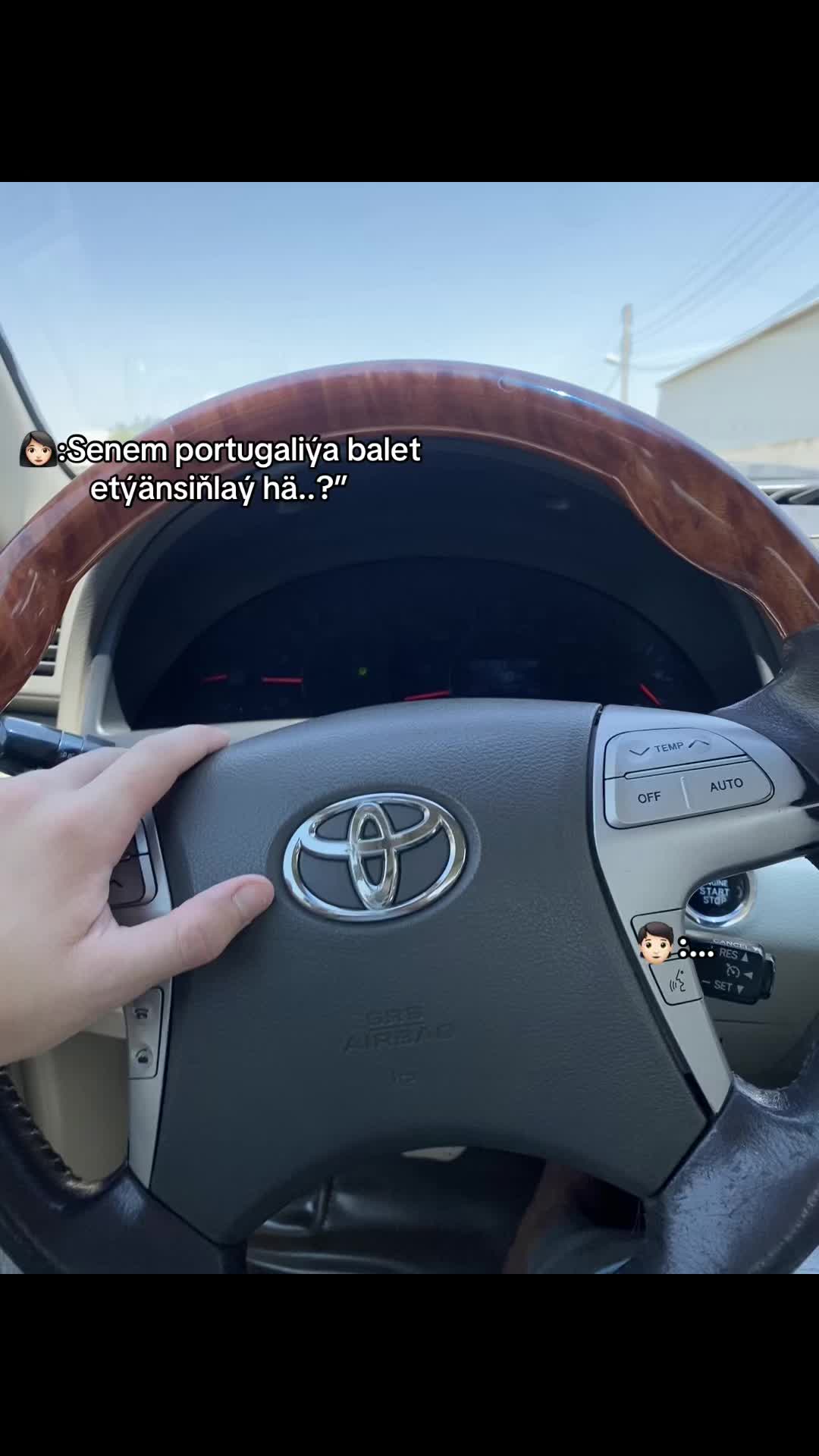 @bally&yacute;evvv