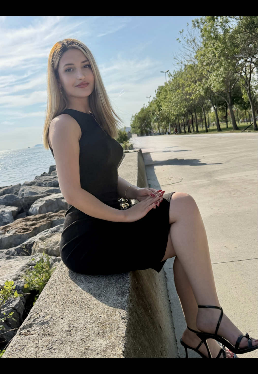 @nazliaslan_