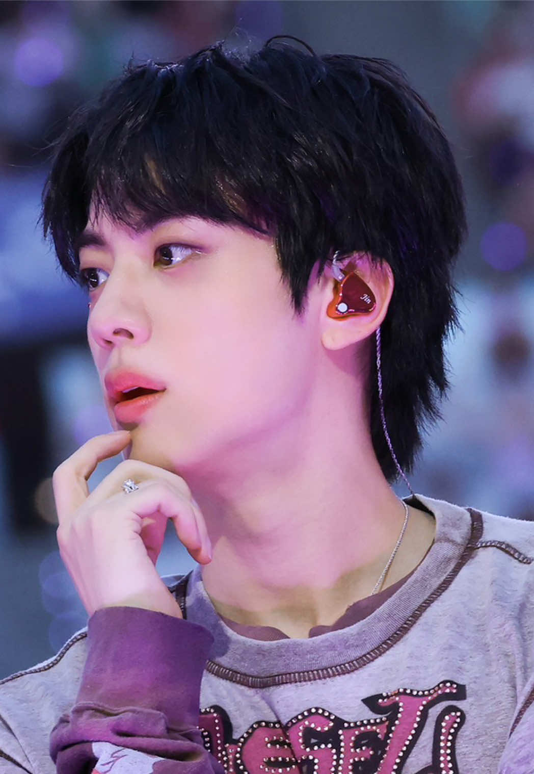 @⁷⟭⟬BTSVT𖧷¹³