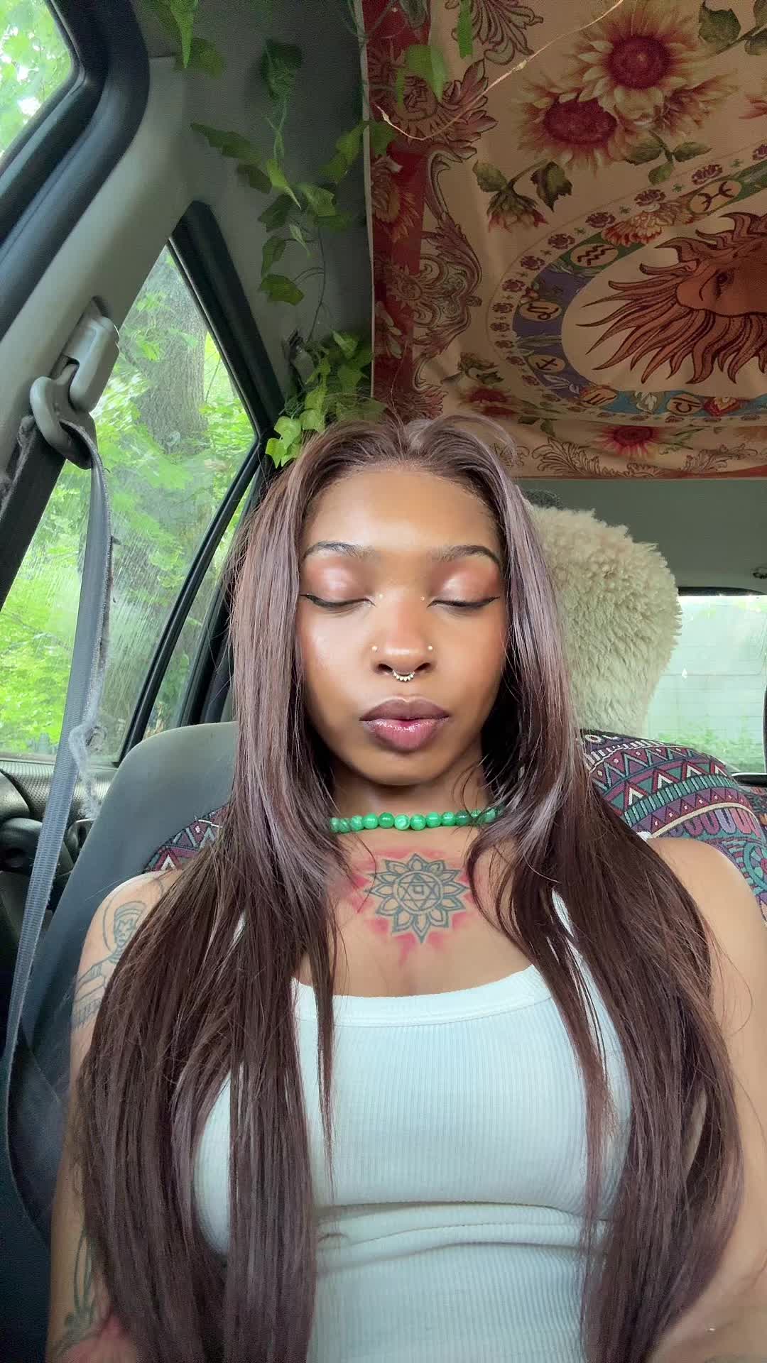 @jade