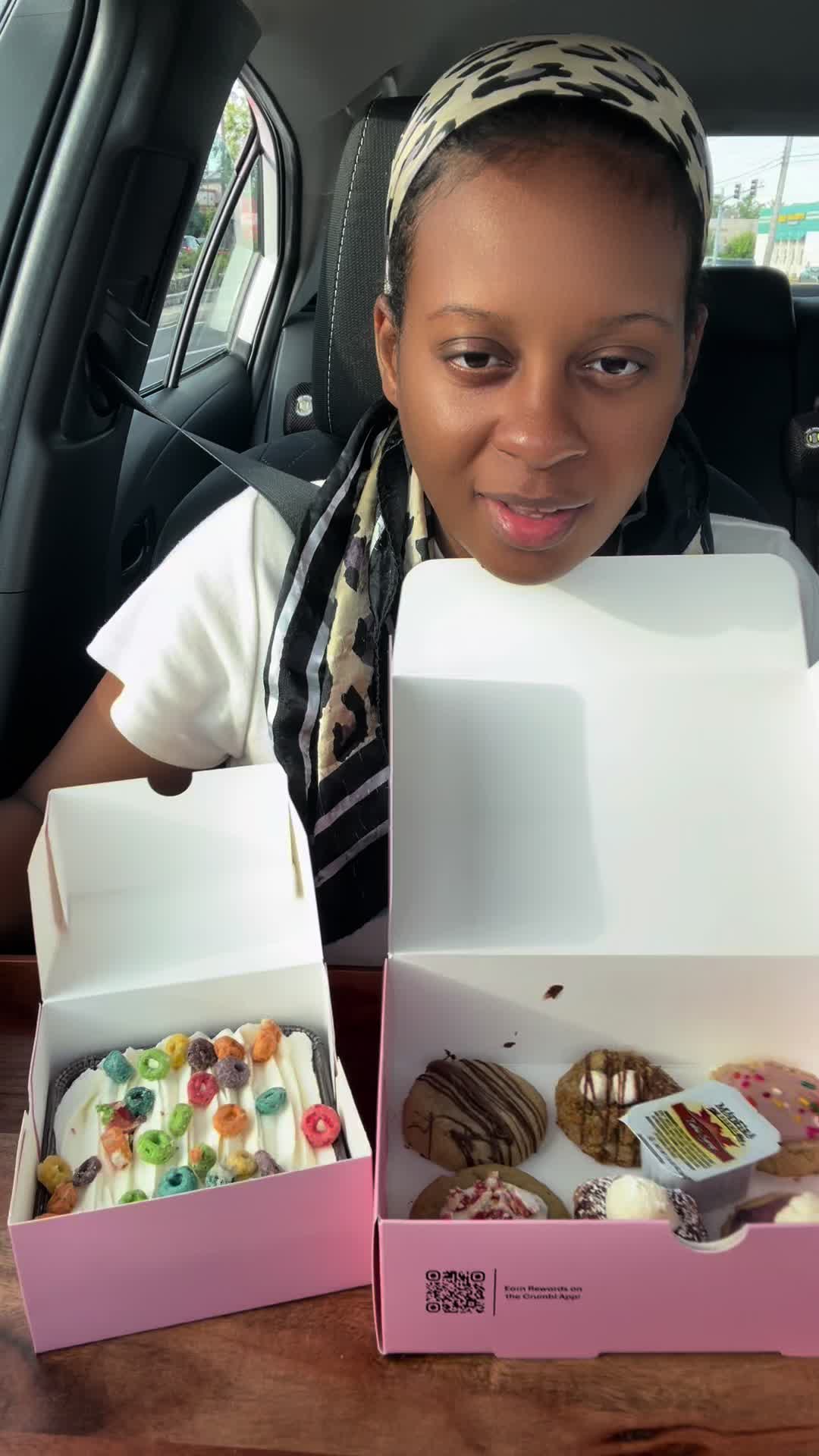 @ASMR EATS WITH NEESH 💋