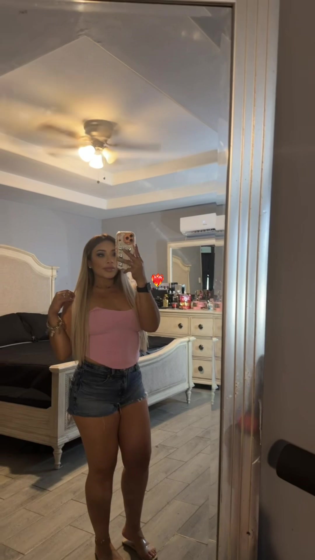 @Vanessa 🎀