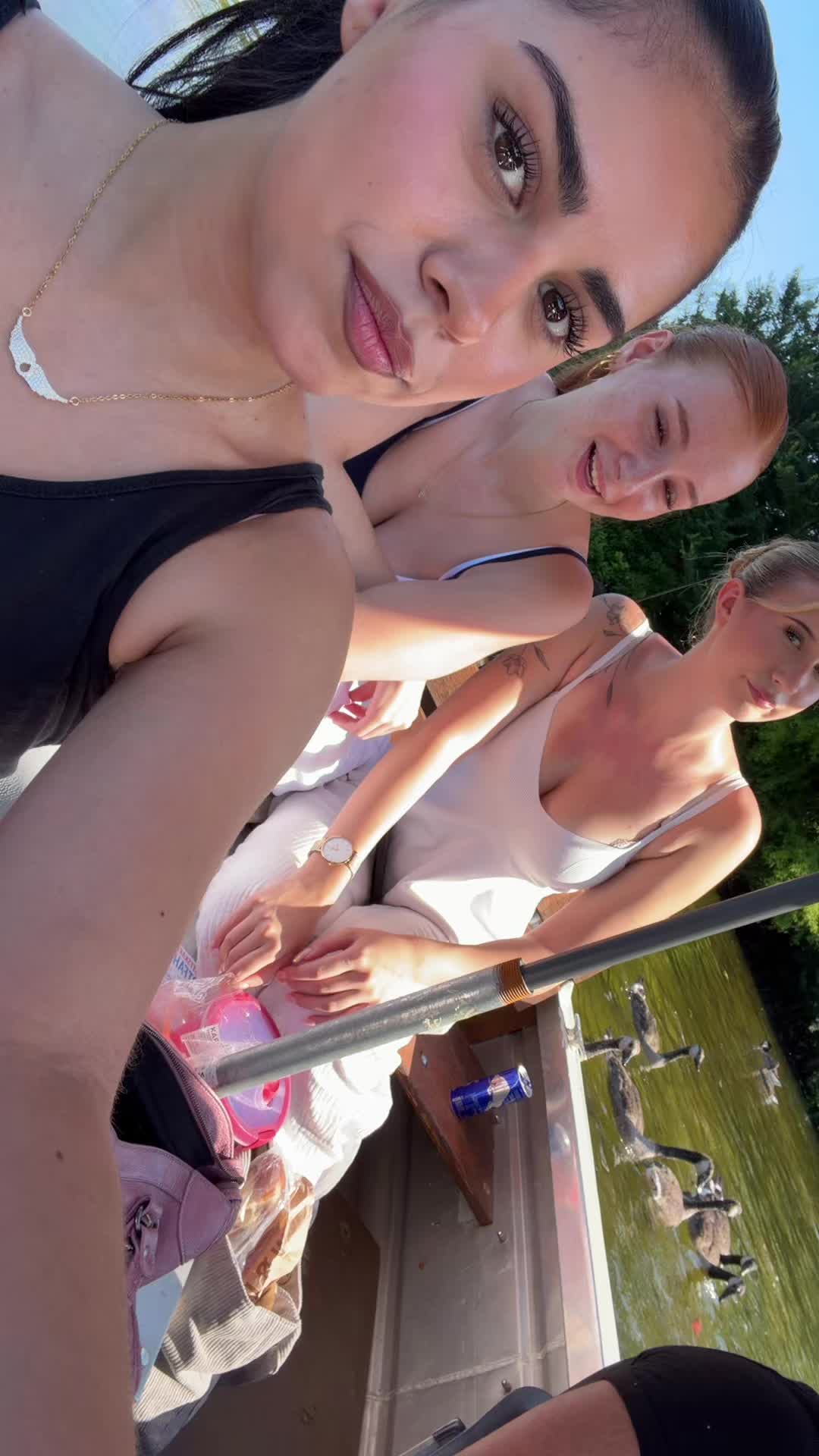 @Lulu
