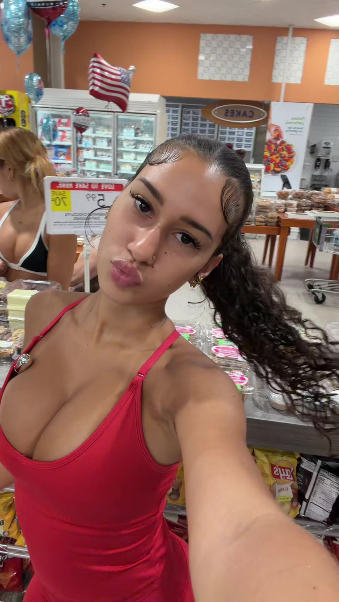 @flydressy