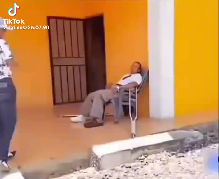 @𝐶𝐻𝐼𝑀𝐴𝐷𝑂𝑅