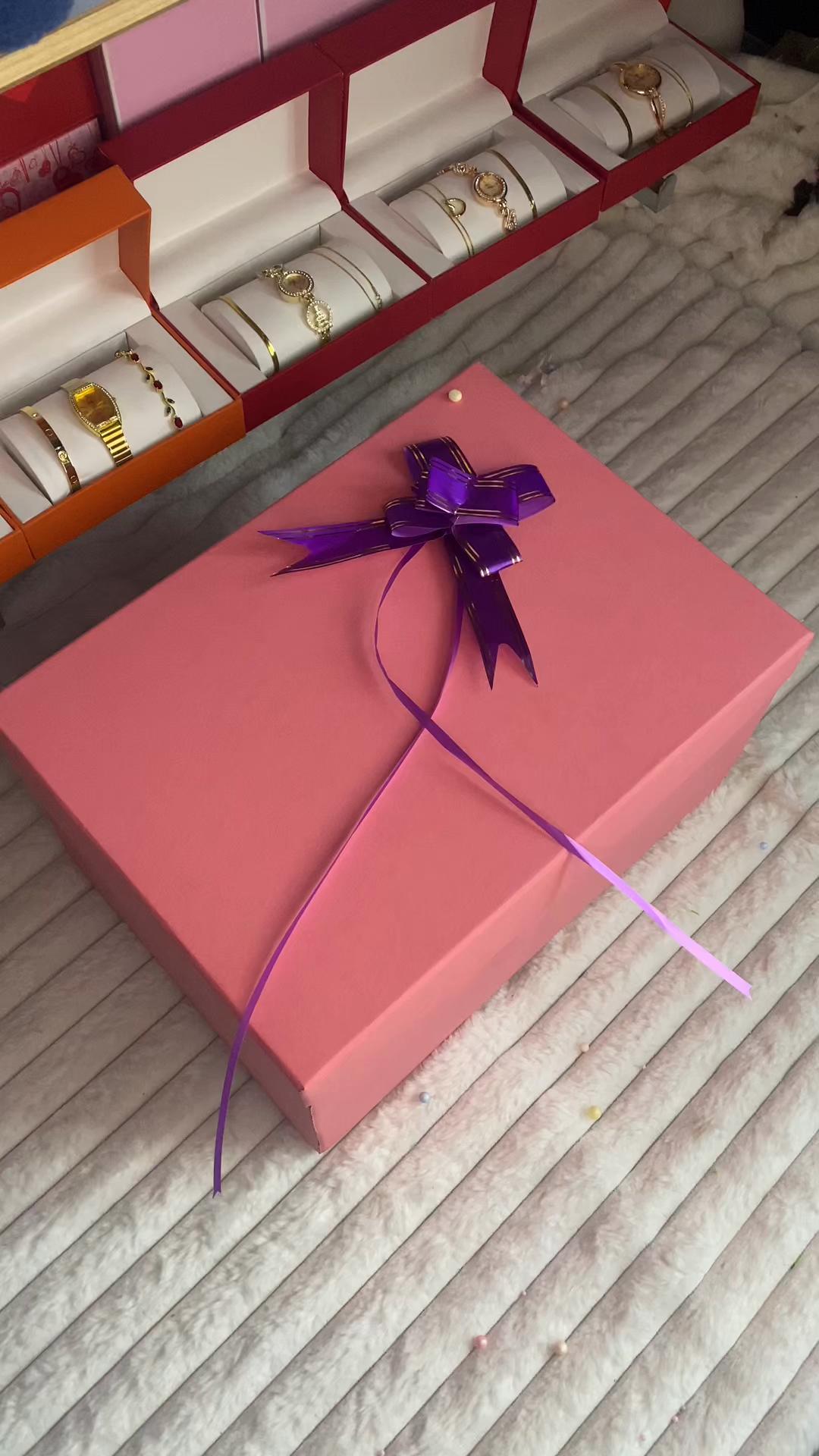 @كادو للهدايا باسيوووط ✨💞