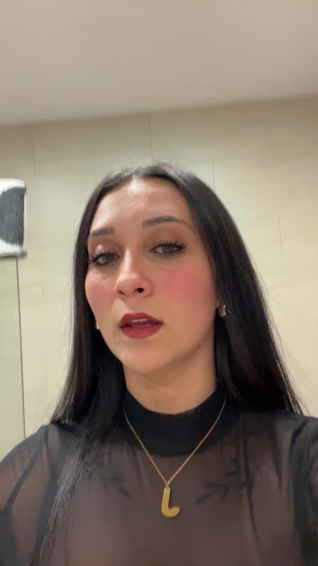 @julia