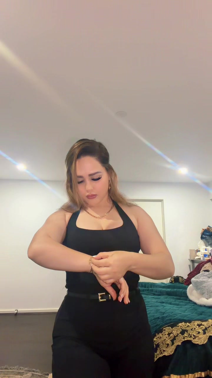 @Queenoftiktok👸🧿
