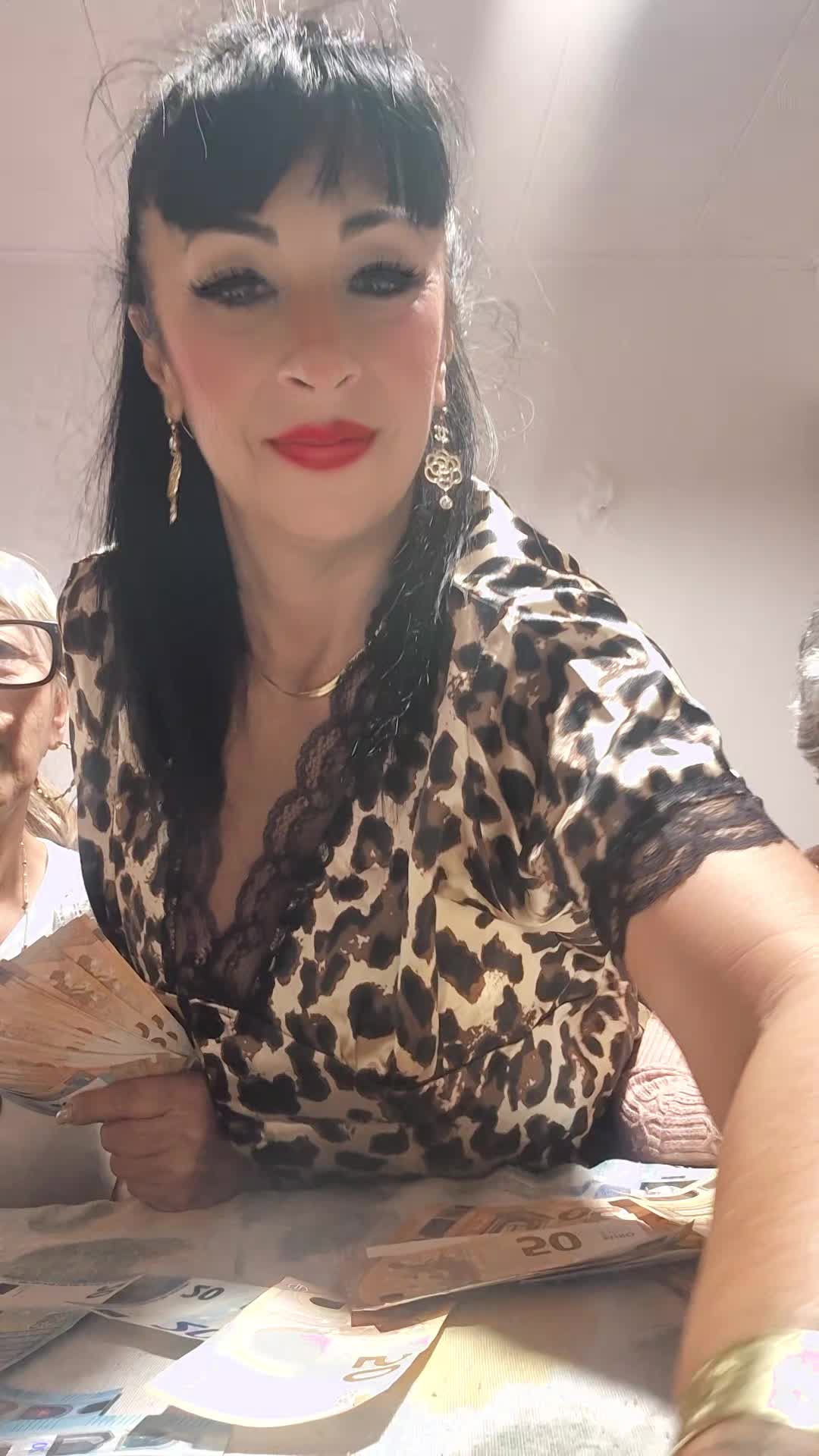 @Melanyiud