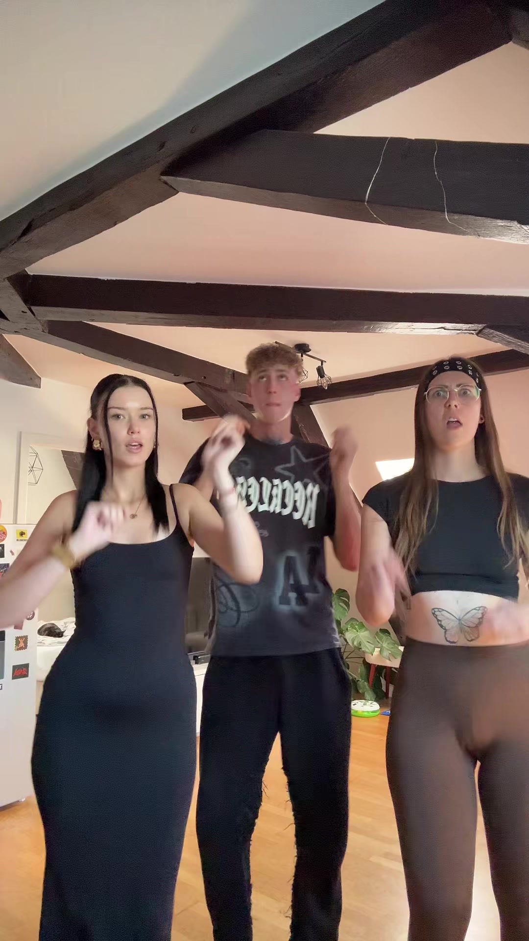 @Atzenjulia