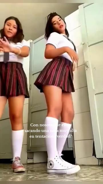 @Colegiala Bonita