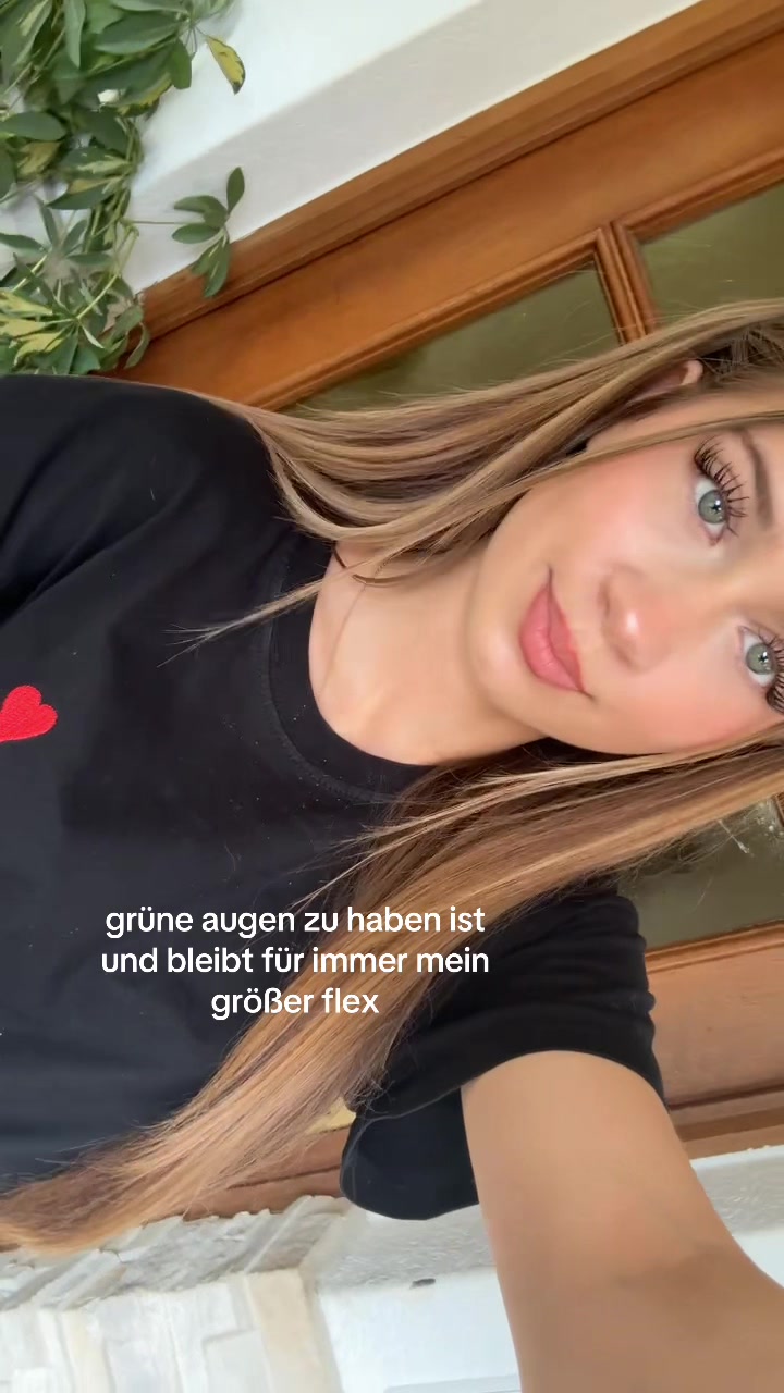 @𝐕𝐢𝐜𝐭𝐨𝐫𝐢𝐚