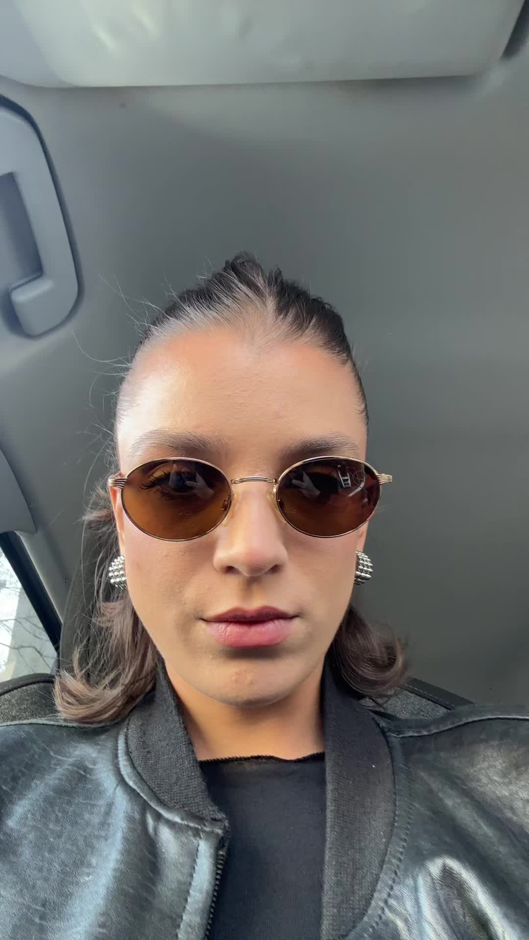 @Zxzix