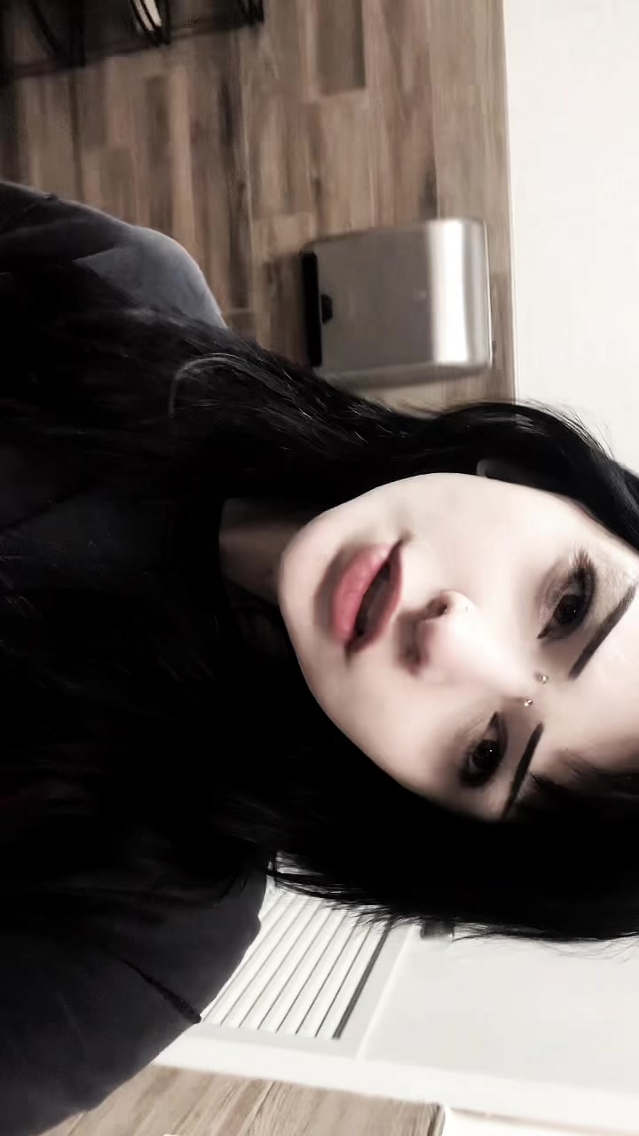 @✵*&middot;nessa&middot;*✵