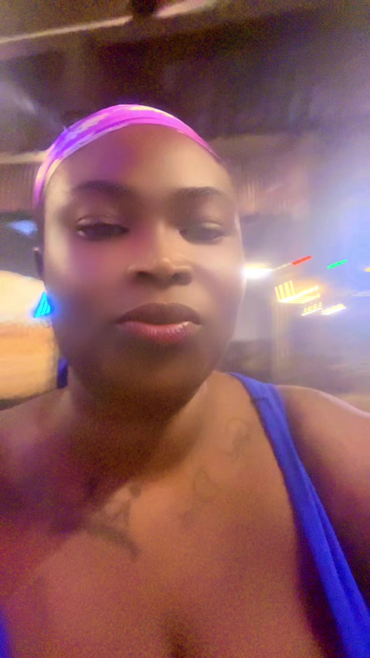 @Thickmodel