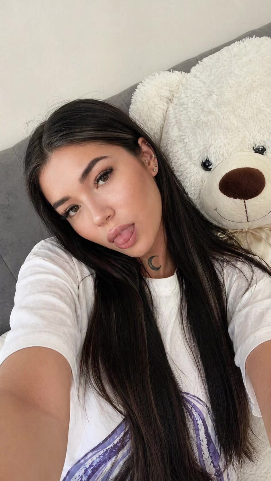 @Любовь