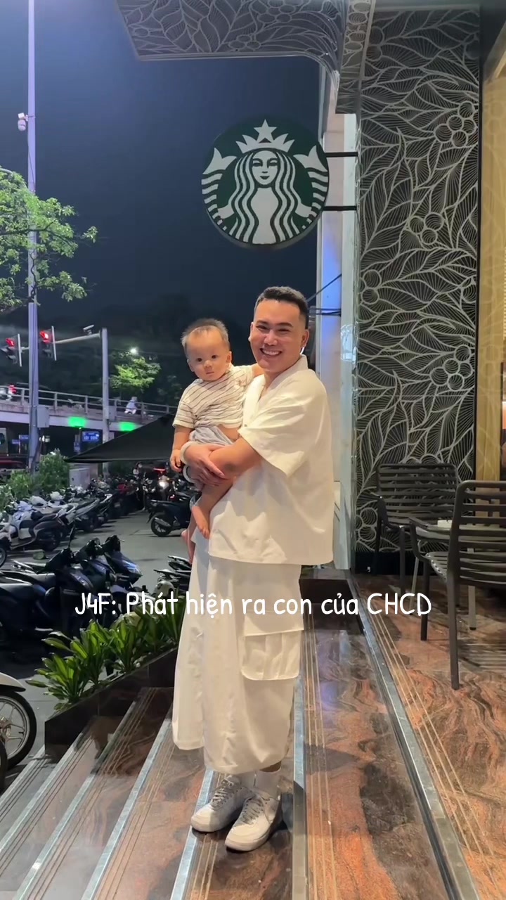 @C&ocirc; Học Chăm Da