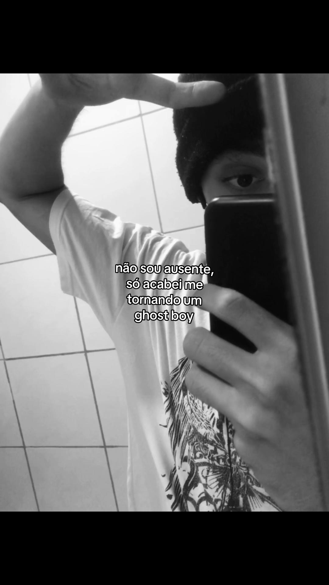 @✮
