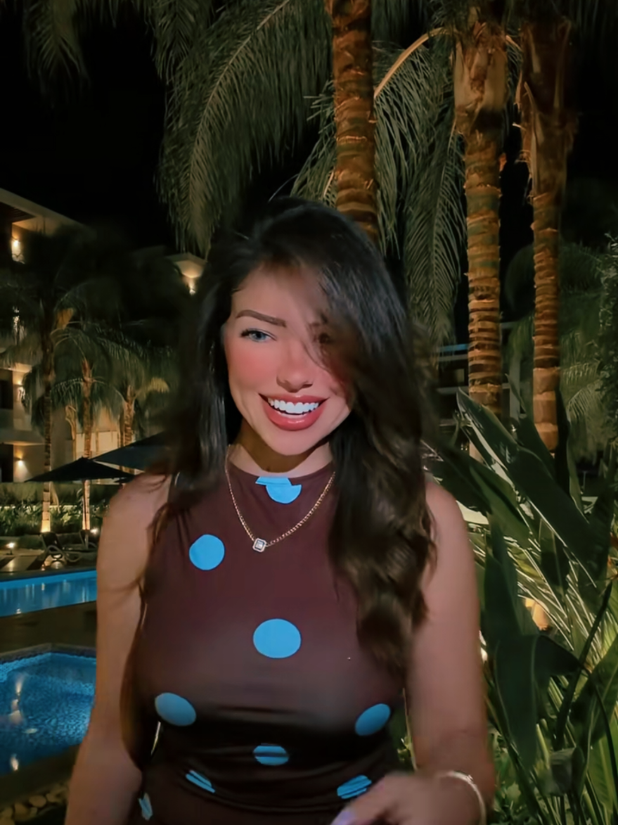 @Amira 🐎🔥👑لعيون مروة 👑