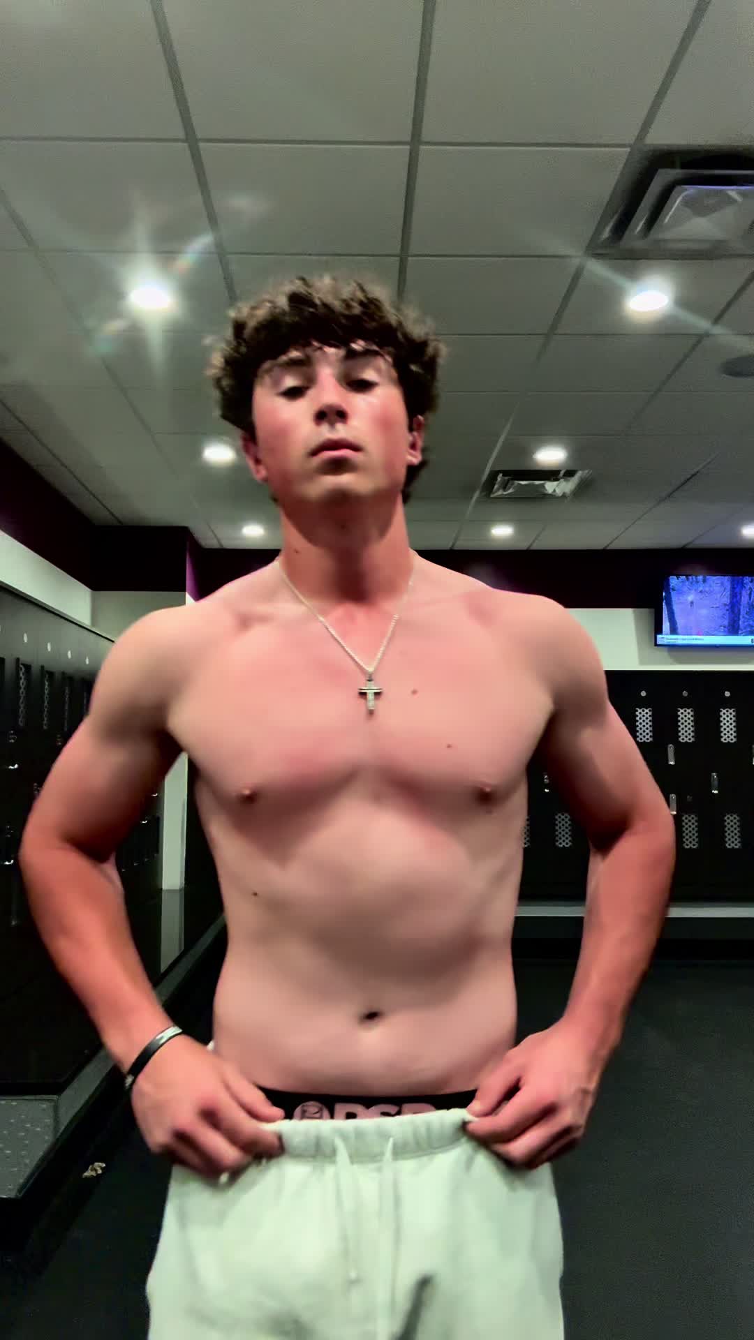 @Aidenlifts