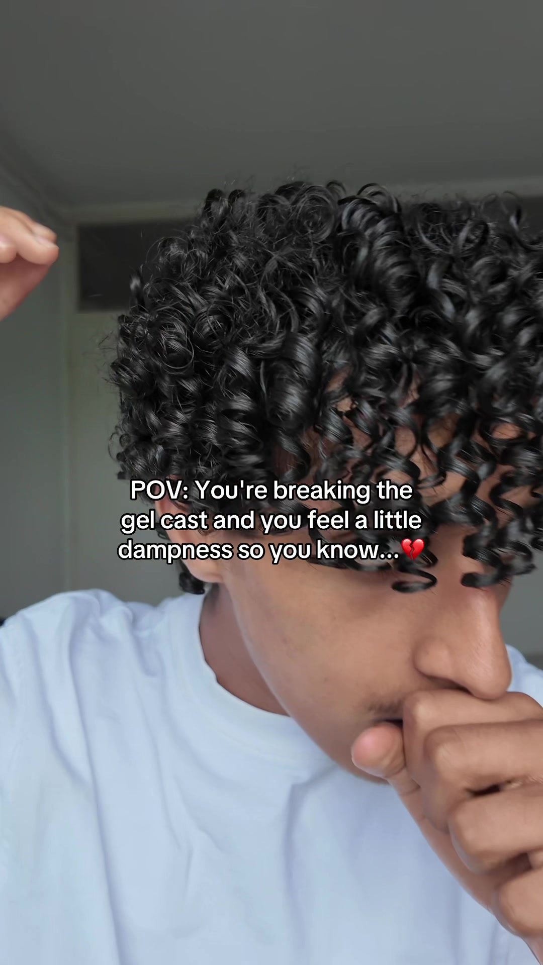 @Awab🪮
