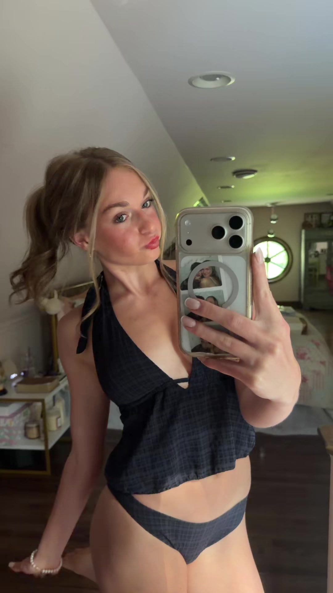 @kat