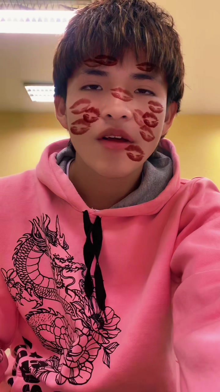 @๐ฐ๐๐๐๐๐๐๐๐ฃ.