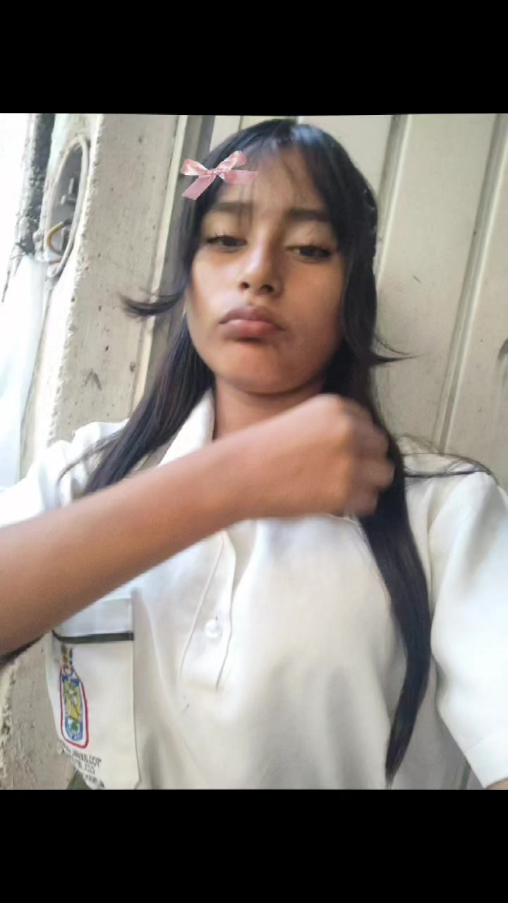 @𝓨𝓮𝓷𝓲 🪐
