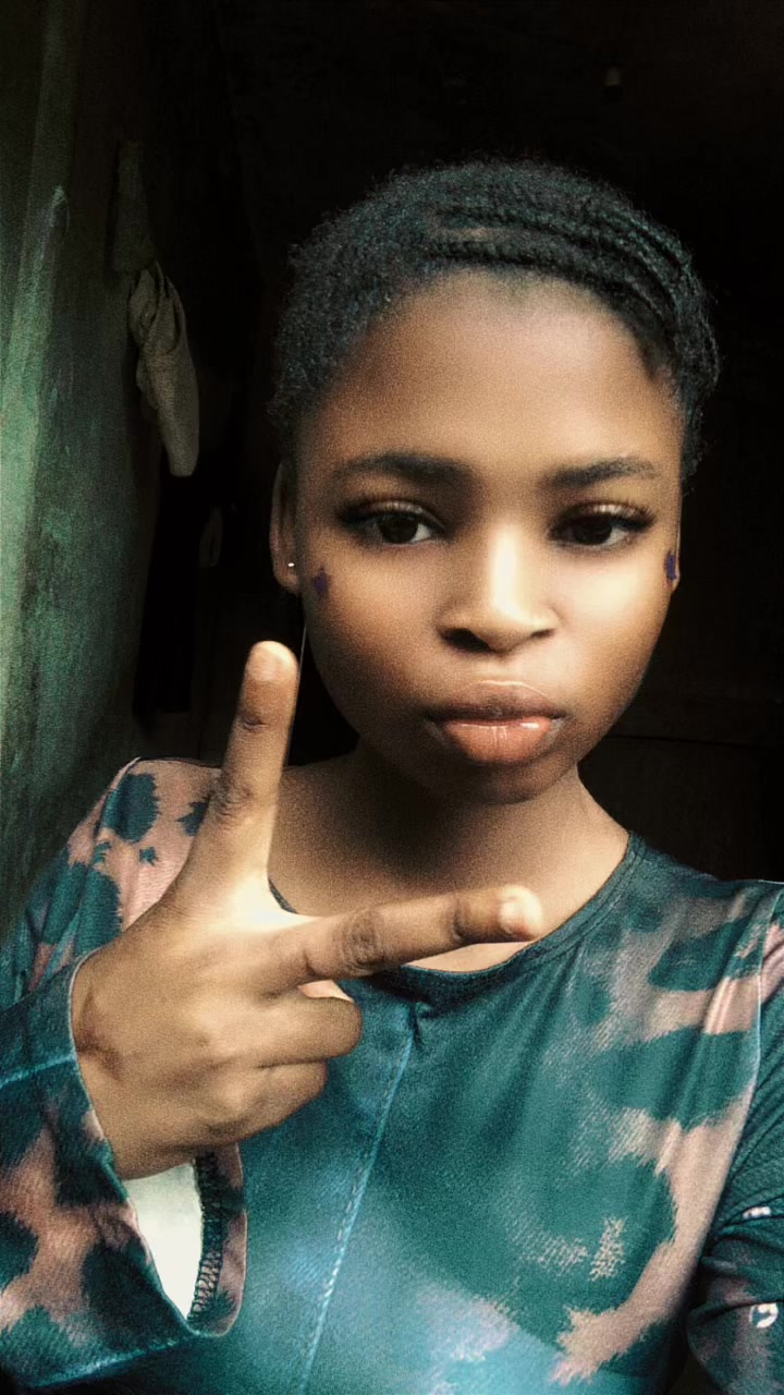 @elle.small.zino