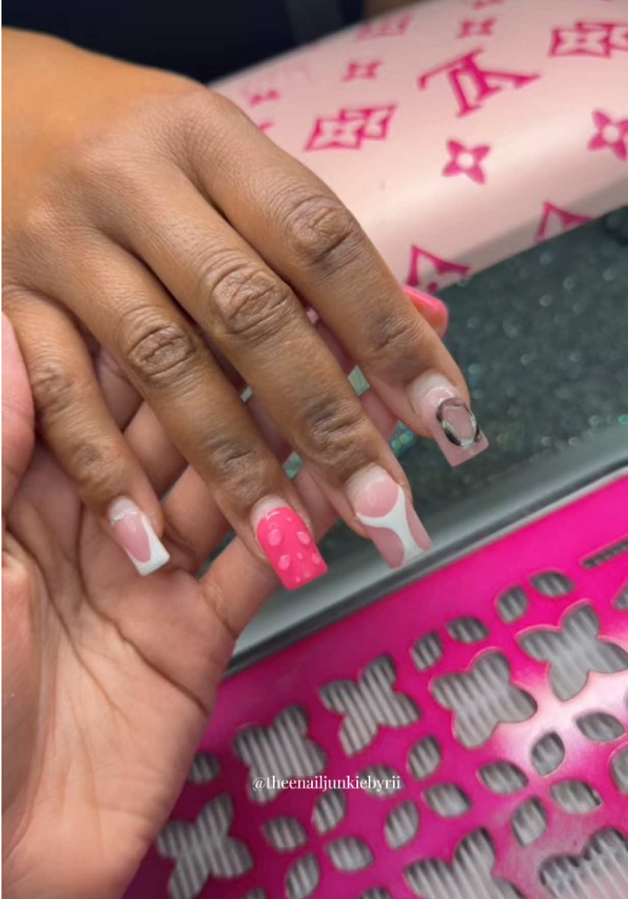 @Rihanna🎀