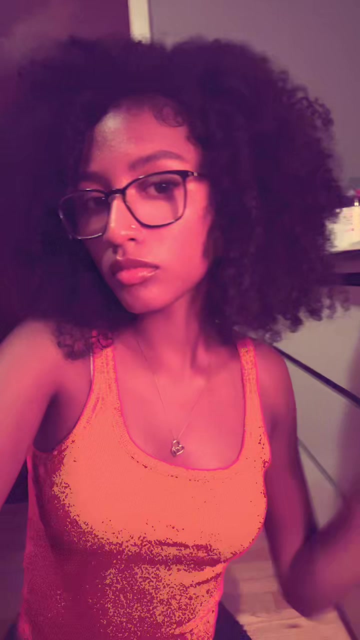 @️