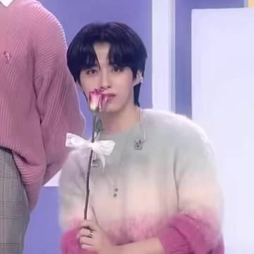 @𓆩ᥫ᭡𓆪Aziieera91_☽