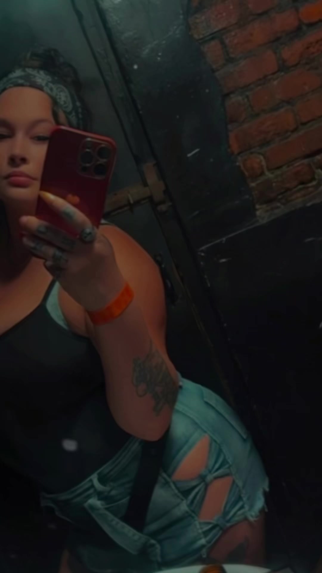 @Pink