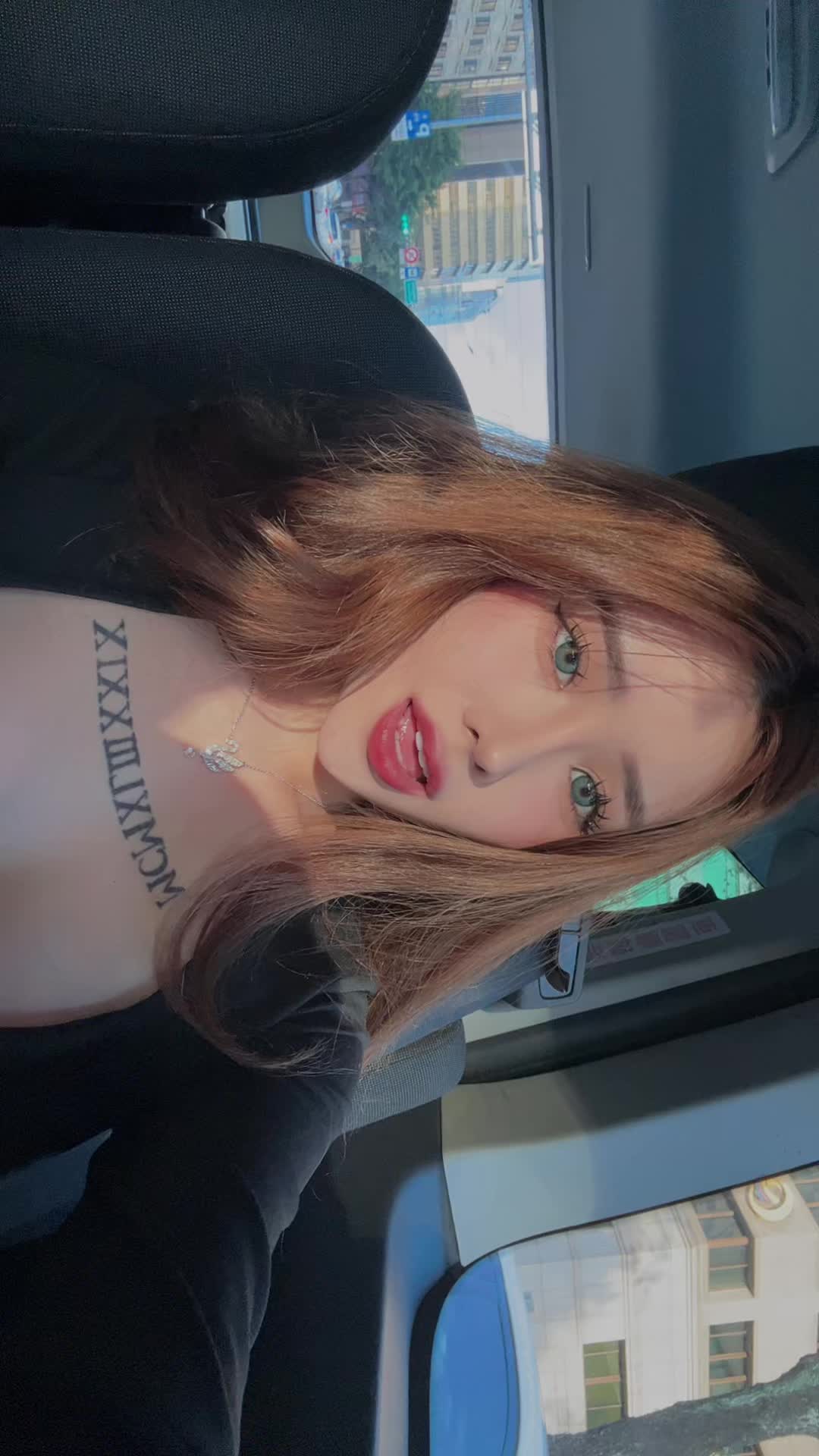 @Bebe