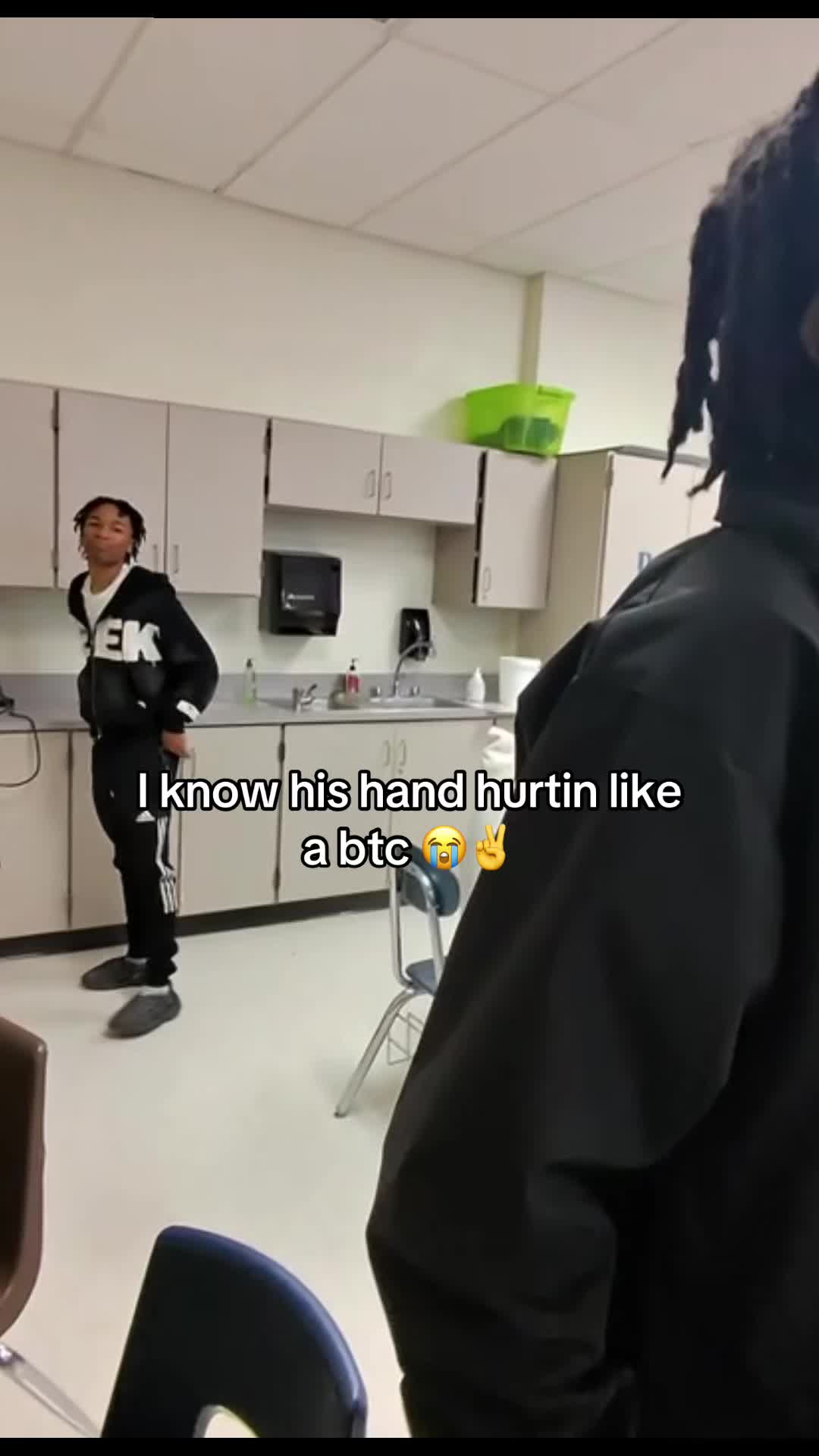 @itsFomo5ive